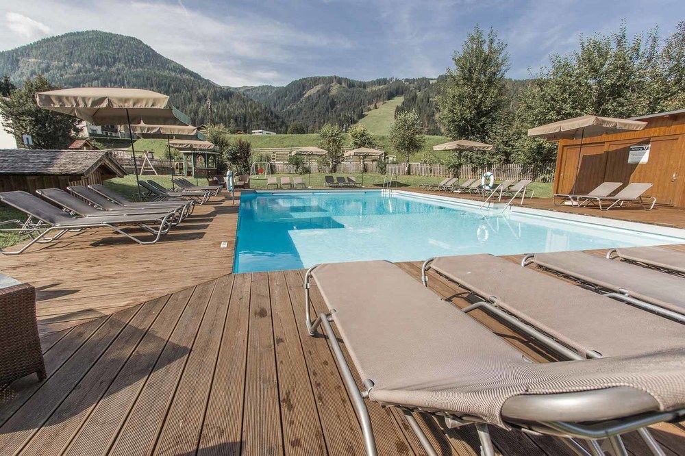 Resl Resort Φλαχάου Εξωτερικό φωτογραφία